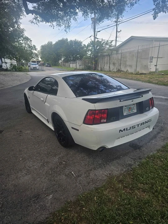 2000 Ford SN95 Mustang - Image 8 of 10