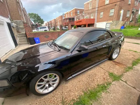 2000 Ford Mustang GT Coupe 2D