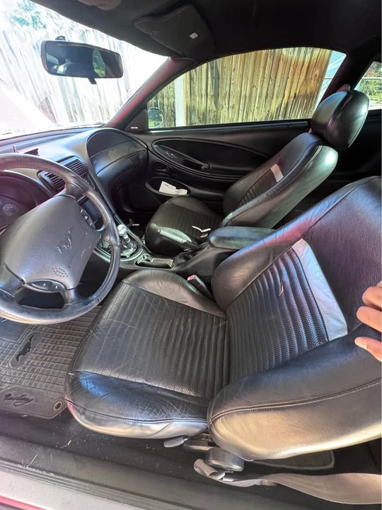 2000 Ford SN95 Mustang - Image 5 of 9