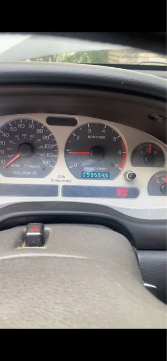 2000 Ford SN95 Mustang - Image 2 of 10