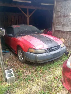 2000 Ford Mustang GT Coupe 2D