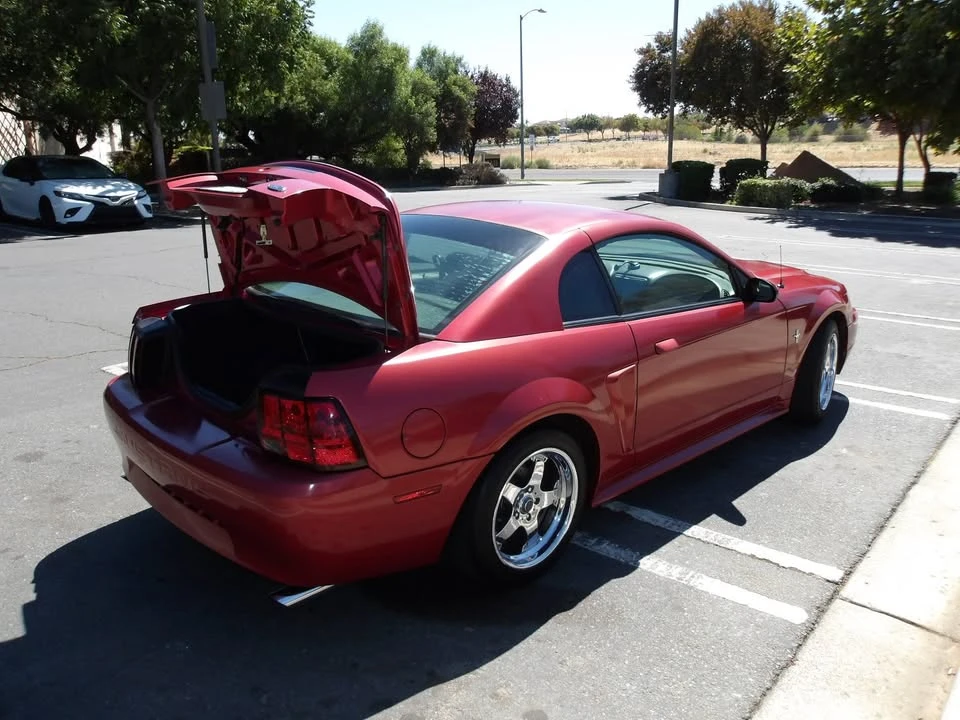 2000 Ford SN95 Mustang - Image 3 of 9