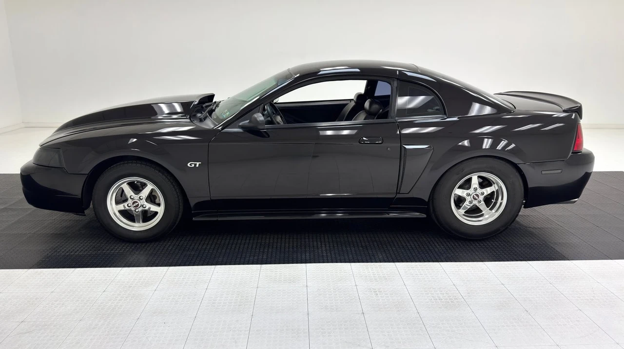 2000 Ford SN95 Mustang - Image 2 of 31