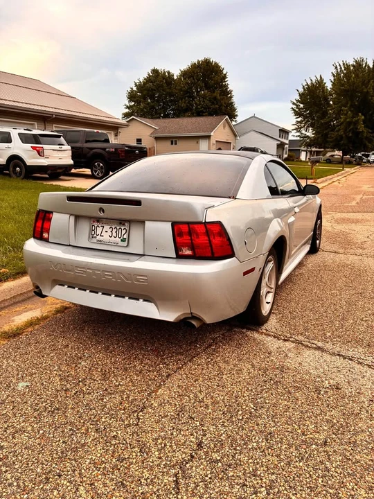 2000 Ford SN95 Mustang - Image 5 of 13