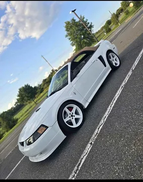 2000 Ford Mustang GT