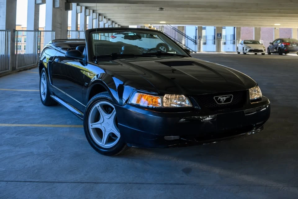 2000 Ford SN95 Mustang - Image 5 of 20