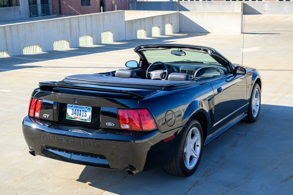 2000 Ford SN95 Mustang - Image 2 of 20