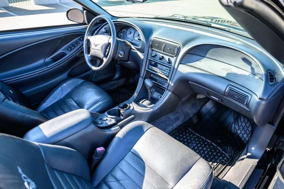 2000 Ford SN95 Mustang - Image 16 of 20