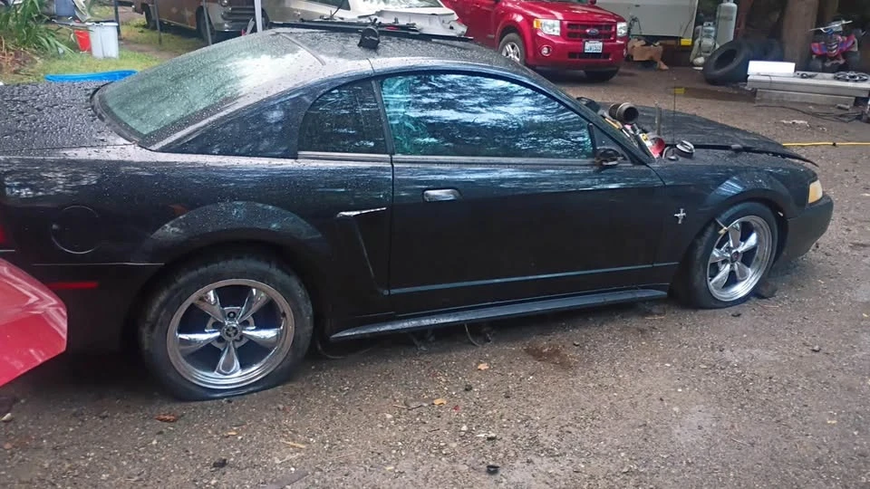 2000 Ford SN95 Mustang - Image 2 of 3
