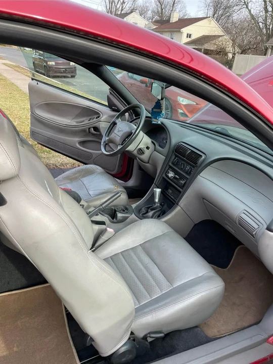 2000 Ford SN95 Mustang - Image 9 of 16