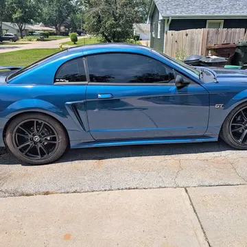 2000 Ford Mustang GT