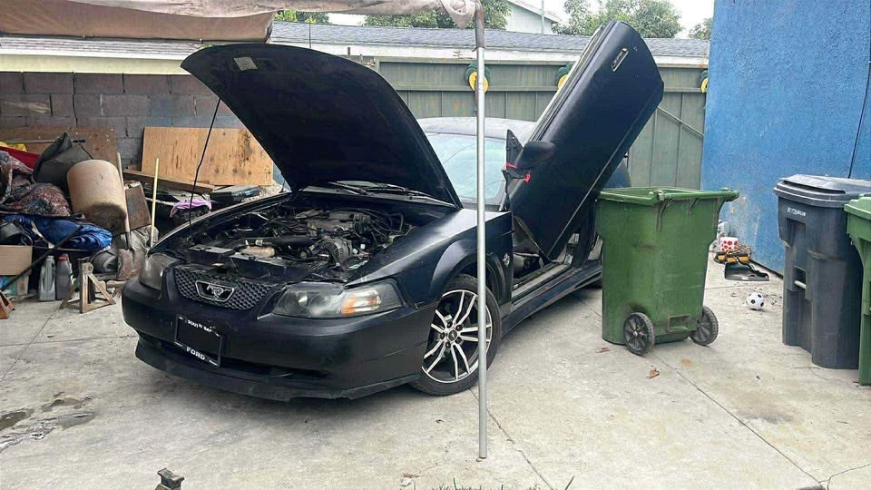 2000 Ford SN95 Mustang - Image 6 of 8