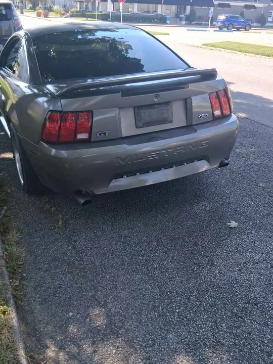 2000 Ford SN95 Mustang - Image 2 of 3
