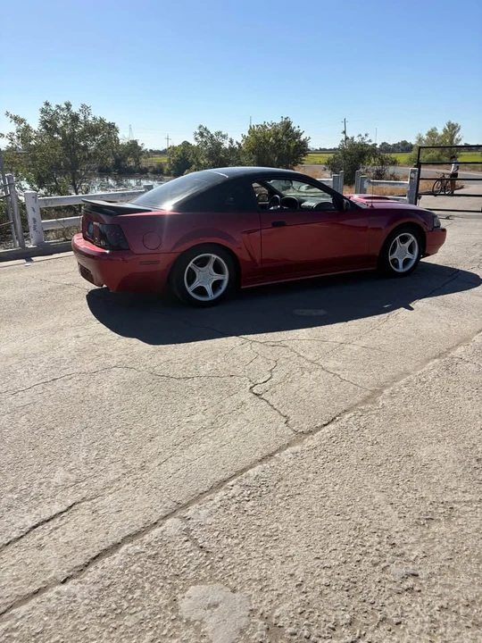 2000 Ford SN95 Mustang - Image 3 of 16