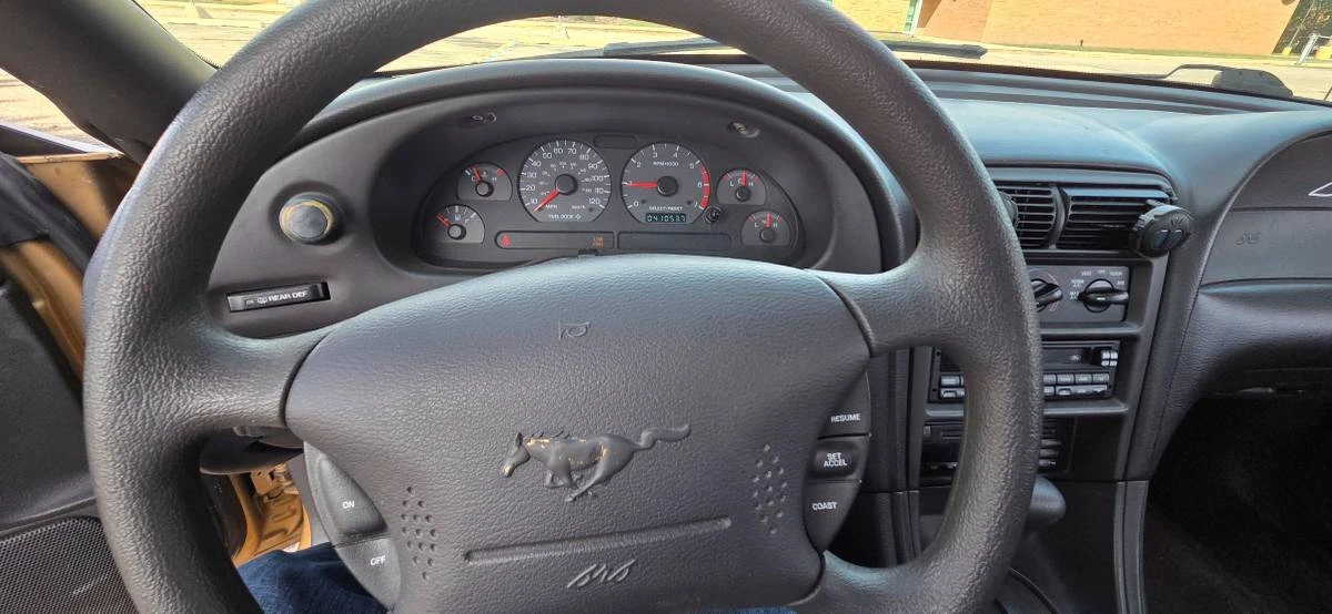 2000 Ford SN95 Mustang - Image 11 of 13