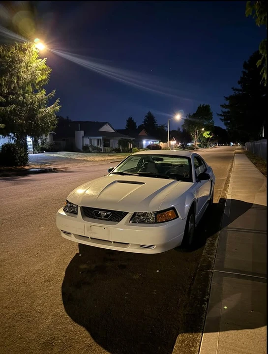 2000 Ford SN95 Mustang - Image 3 of 8