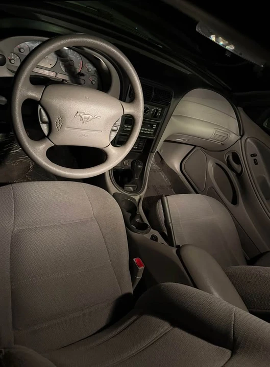 2000 Ford SN95 Mustang - Image 6 of 8