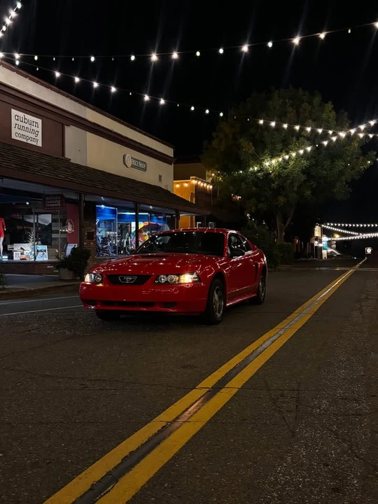 2000 Ford SN95 Mustang - Image 2 of 6