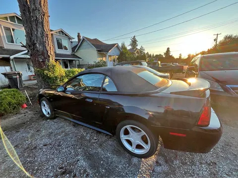 2000 Ford Mustang GT Convertible