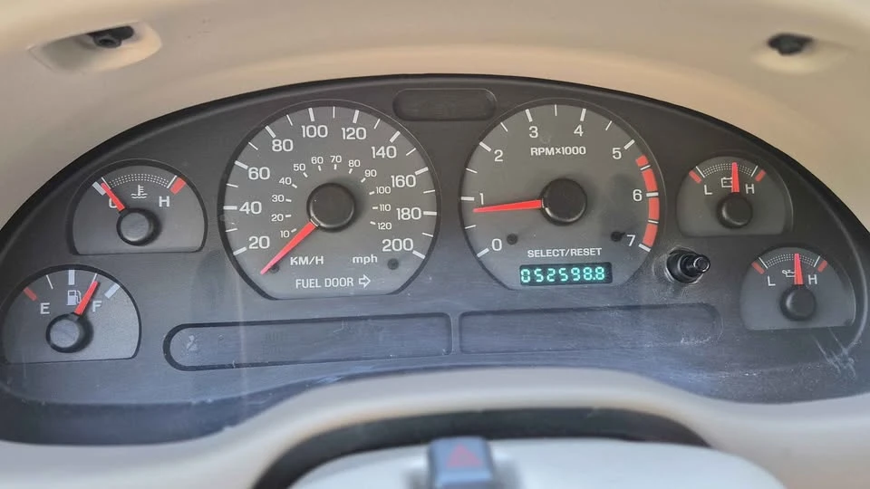2000 Ford SN95 Mustang - Image 7 of 9