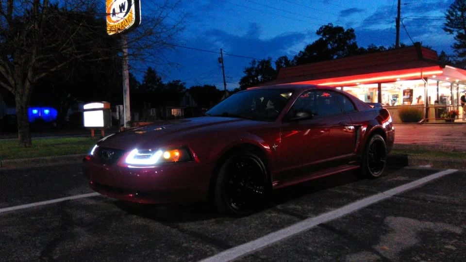 2000 Ford SN95 Mustang - Image 2 of 4
