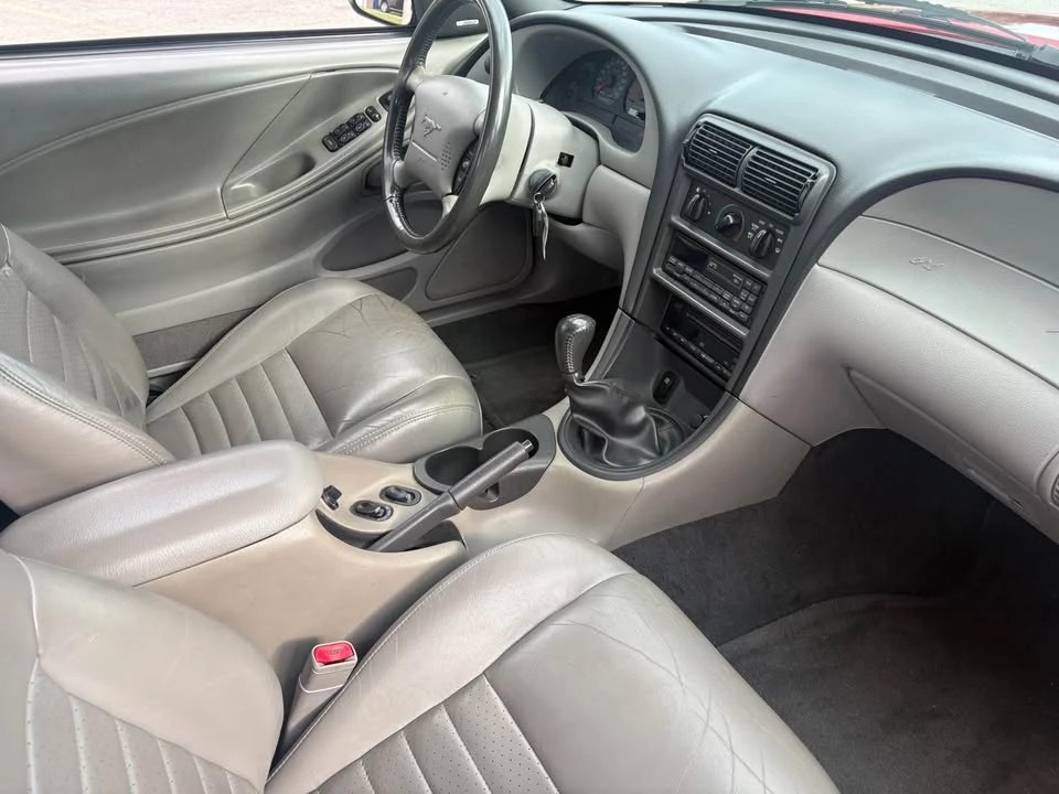 2000 Ford SN95 Mustang - Image 9 of 10