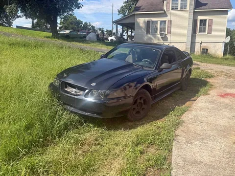 2000 Ford Mustang V6