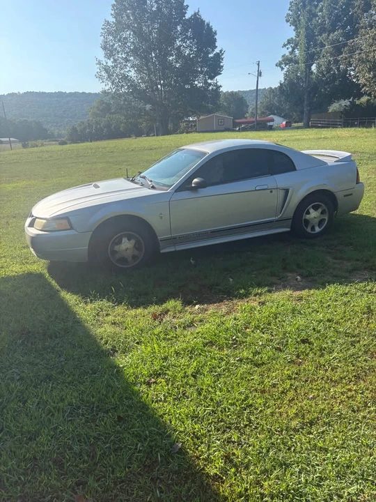 2000 Ford SN95 Mustang - Image 3 of 3