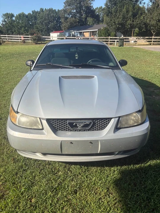 2000 Ford SN95 Mustang - Image 2 of 3