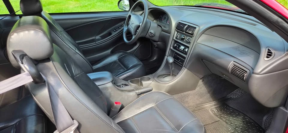 2000 Ford SN95 Mustang - Image 7 of 9