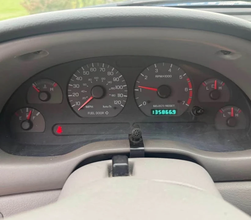 2000 Ford SN95 Mustang - Image 5 of 5