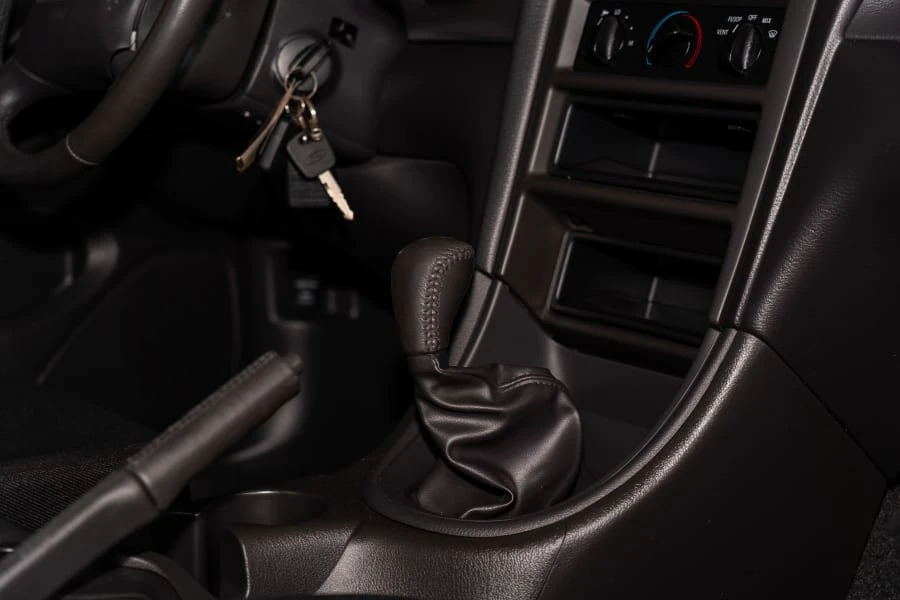2000 Ford SN95 Mustang Cobra R - Image 26 of 31