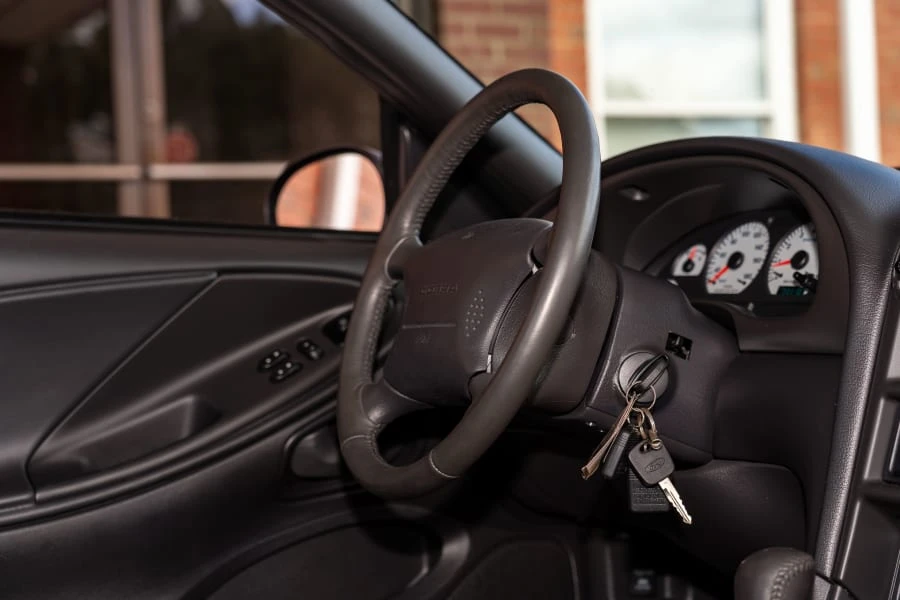 2000 Ford SN95 Mustang Cobra R - Image 23 of 31