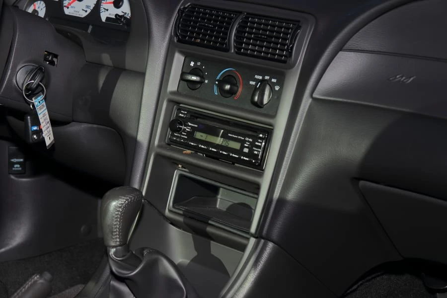 2000 Ford SN95 Mustang Cobra R - Image 25 of 31