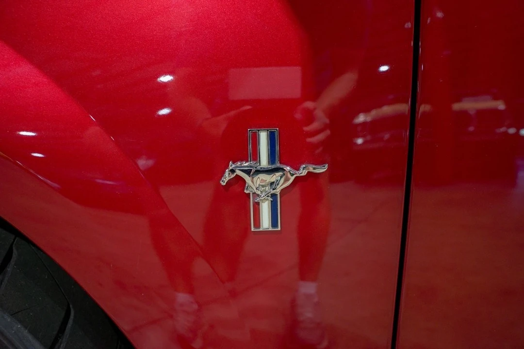 2000 Ford SN95 Mustang - Image 23 of 31