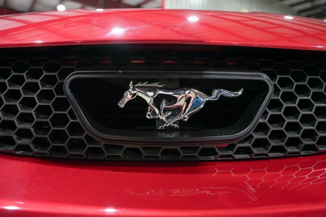 2000 Ford SN95 Mustang - Image 21 of 31