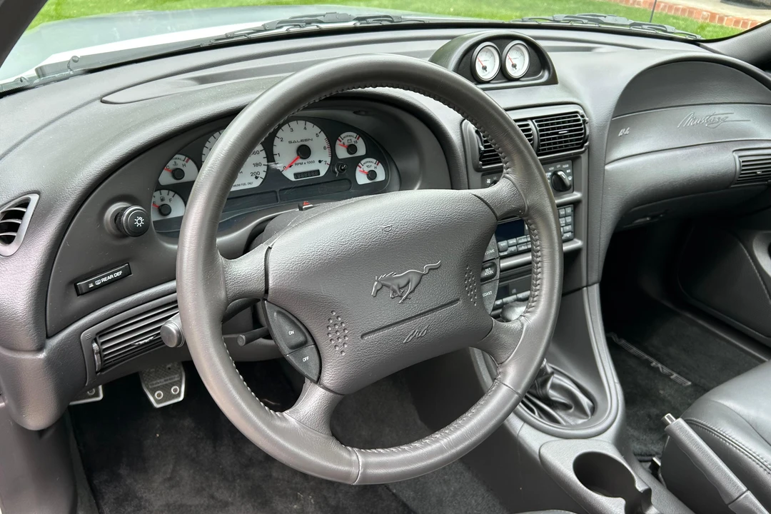 2000 Ford SN95 Mustang - Image 24 of 31