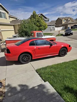 2000 Ford Mustang V6