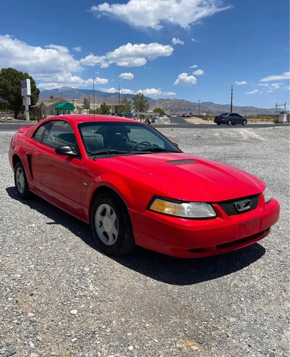 2000 Ford SN95 Mustang - Image 2 of 5