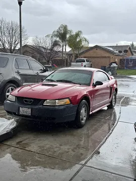 2000 Ford Mustang V6