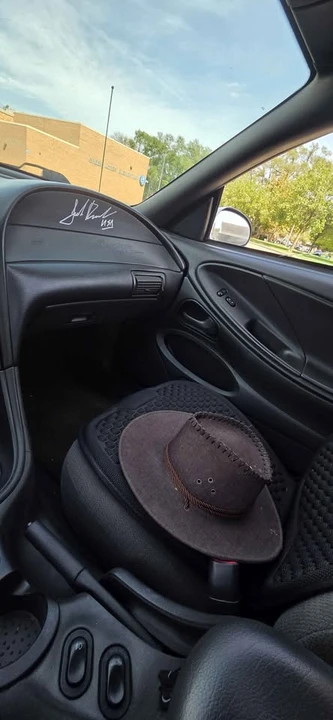 2000 Ford SN95 Mustang - Image 8 of 10