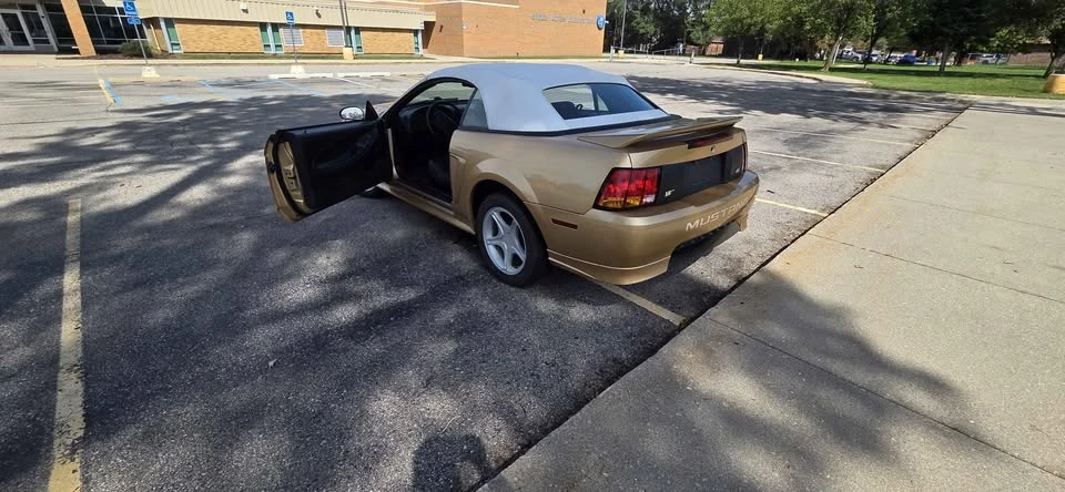 2000 Ford SN95 Mustang - Image 7 of 10