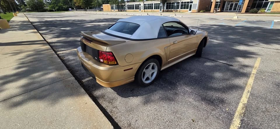 2000 Ford SN95 Mustang - Image 6 of 10