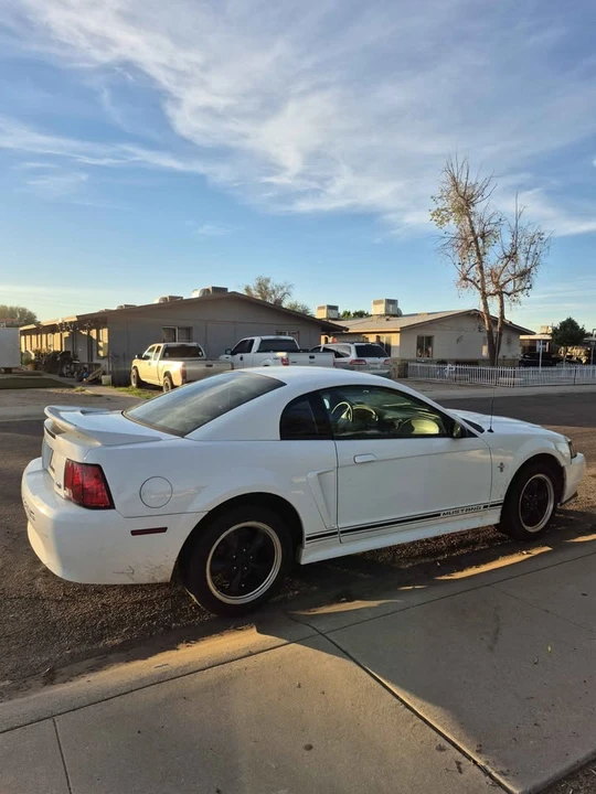2000 Ford SN95 Mustang - Image 3 of 6