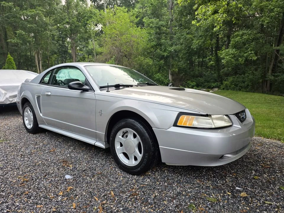 2000 Ford SN95 Mustang - Image 2 of 11