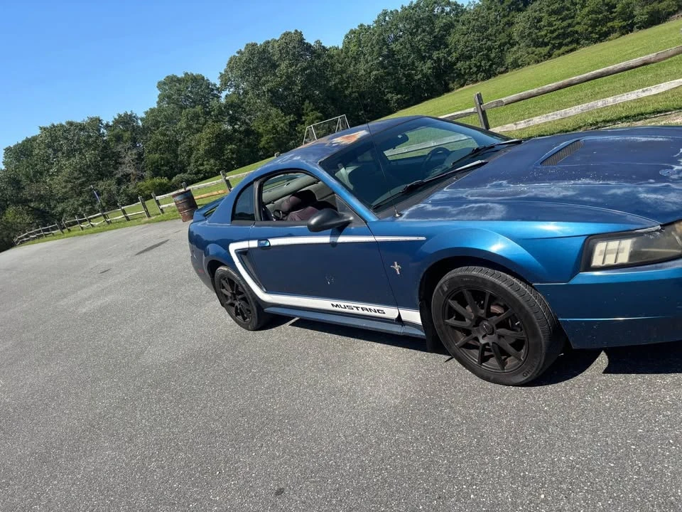 2000 Ford SN95 Mustang - Image 3 of 4