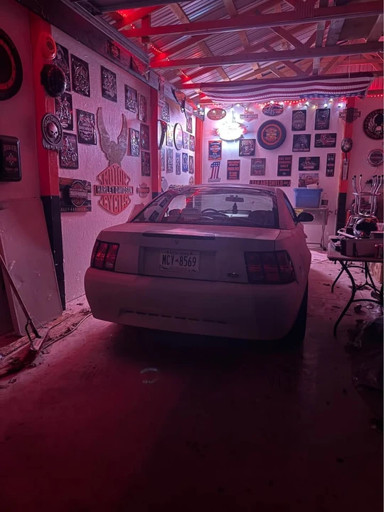 2000 Ford SN95 Mustang - Image 3 of 11