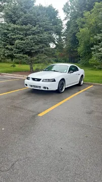 2000 Ford Mustang V6 Coupe 2D