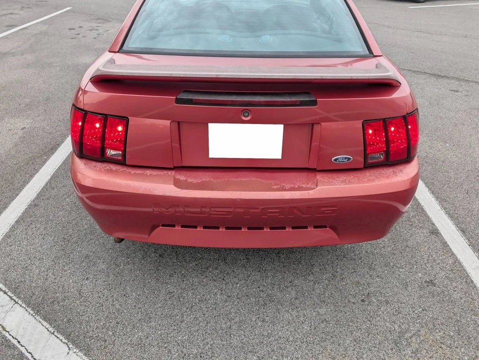 2000 Ford SN95 Mustang - Image 13 of 24