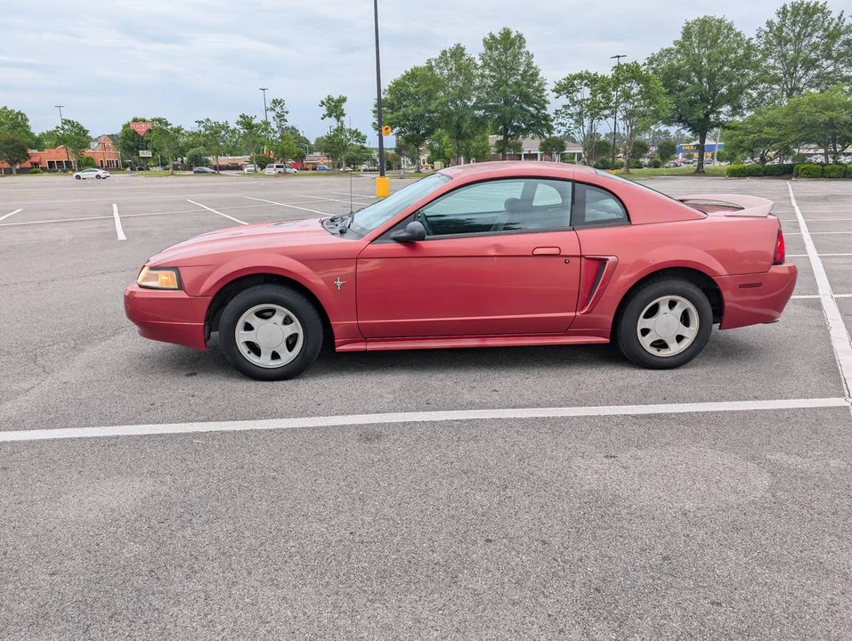 2000 Ford SN95 Mustang - Image 10 of 24